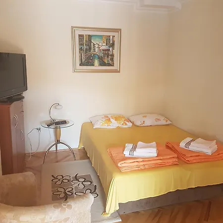 Apartments Grispolis Tivat Exterior photo