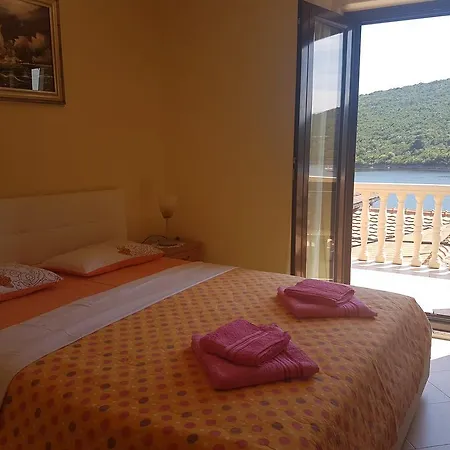 Apartments Grispolis Tivat Exterior photo