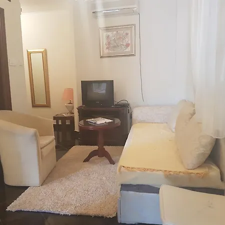 Apartments Grispolis Tivat Exterior photo