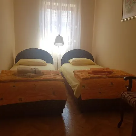 Apartments Grispolis Tivat Exterior photo